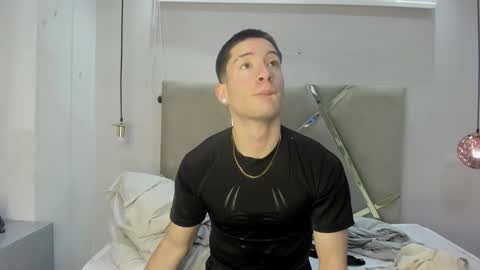 hunterheat_ online show from 15, 10, 2025