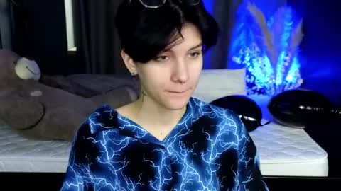 Snapshot of hyeon_jin chatting on 11, 3, 2025 Hyeon Jin online show from 11, 3, 2025