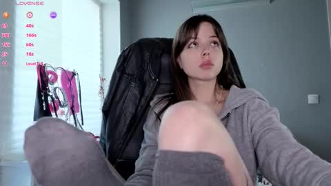 Miley. PVT open i have extra prices on nude show  online show from 18, 2, 2026