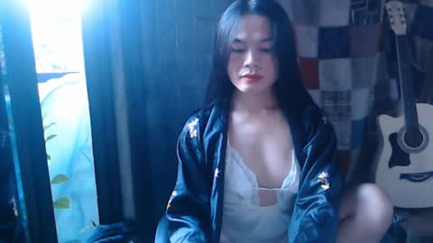 Kim online show from 12, 12, 2024