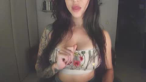 Lana Banana online show from 3, 11, 2025