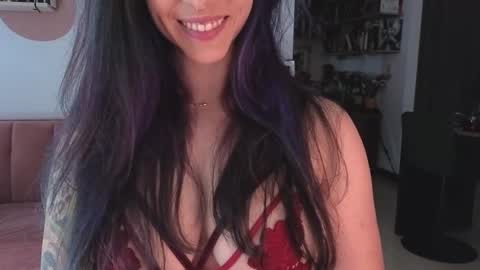 Snapshot of i_cant_believe_its_you chatting on 17, 2, 2026 Lana Banana online show from 17, 2, 2026