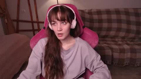 Snapshot of i_love_icecream chatting on 14, 10, 2025 elisabeth online show from 14, 10, 2025