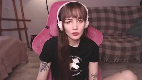 Snapshot of i_love_icecream chatting on 15, 10, 2025 elisabeth online show from 15, 10, 2025