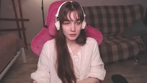 Snapshot of i_love_icecream chatting on 5, 11, 2025 elisabeth online show from 5, 11, 2025