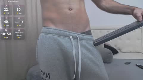 Snapshot of i_m_phillip_grey chatting on 5, 1, 2025 Phillip online show from 5, 1, 2025