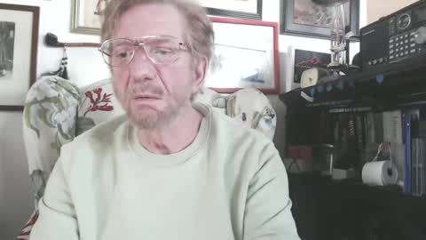 ImYourBitch online show from 15, 2, 2025