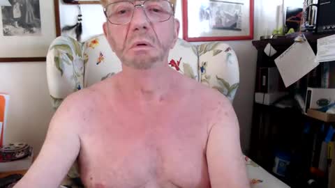 ImYourBitch online show from 22, 9, 2025