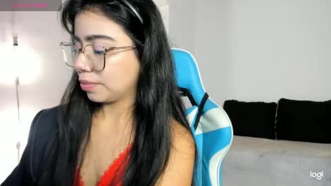 Elizabeth online show from 9, 4, 2026