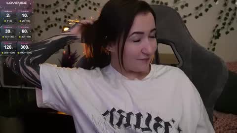 Snapshot of iam_meg chatting on 9, 11, 2025 Meg online show from 9, 11, 2025