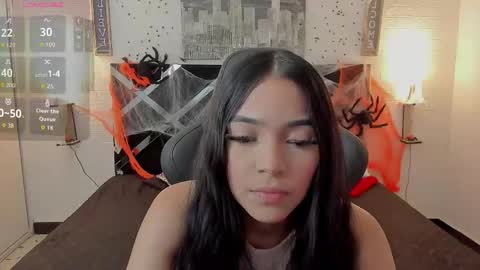 Charlotte online show from 27, 10, 2025