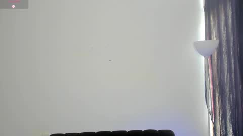 Dylan  independent model  online show from 20, 3, 2026