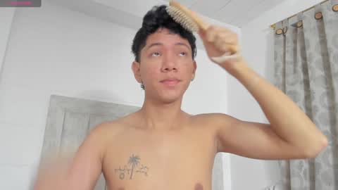 Juliiiiian online show from 20, 12, 2024