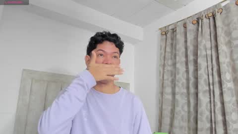Juliiiiian online show from 22, 12, 2024