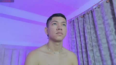 Juliiiiian online show from 14, 1, 2025
