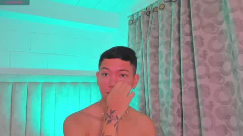 Juliiiiian online show from 15, 1, 2025