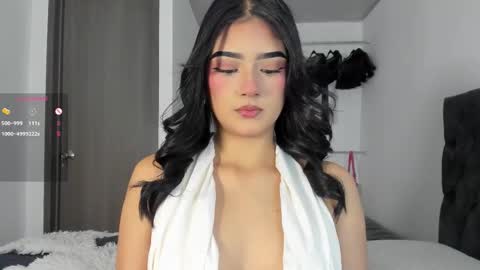 Snapshot of iamjulietaa chatting on 8, 10, 2025 online show from 8, 10, 2025