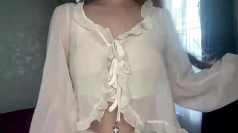 Snapshot of iamlylu chatting on 26, 11, 2025 Lylu online show from 26, 11, 2025