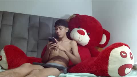 iammaik online show from 11, 3, 2025