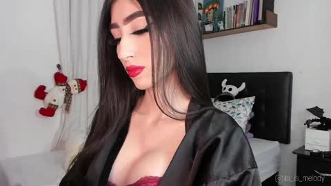 Snapshot of iammelody_ chatting on 12, 12, 2024 Mel online show from 12, 12, 2024