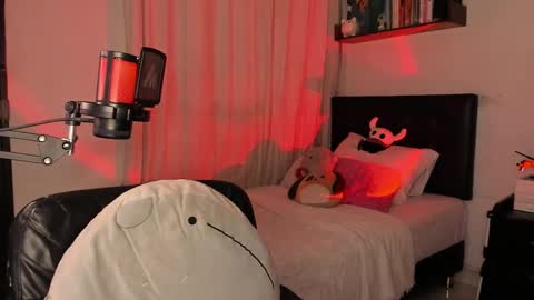 Snapshot of iammelody_ chatting on 17, 9, 2025 Mel online show from 17, 9, 2025