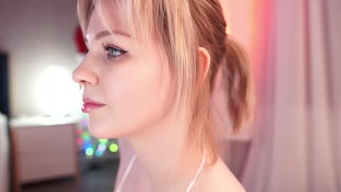 Snapshot of iamninamint chatting on 7, 1, 2025 Nina online show from 7, 1, 2025