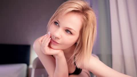 Snapshot of iamninamint chatting on 18, 1, 2025 Nina online show from 18, 1, 2025