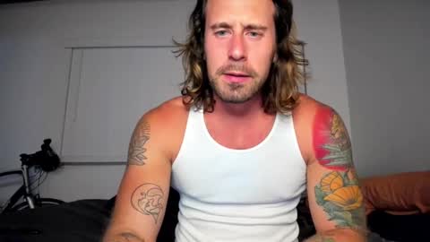 Iamtarzan91 online show from 20, 11, 2025