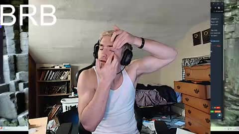 Snapshot of iamtommyparker chatting on 14, 11, 2025 iamtommyparker online show from 14, 11, 2025