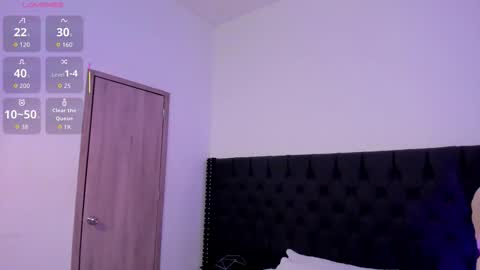 Snapshot of iangilbert chatting on 7, 11, 2025 ian online show from 7, 11, 2025