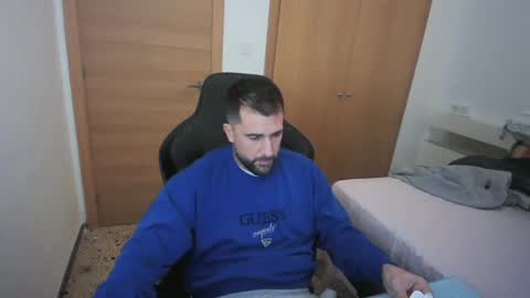 Snapshot of iberian_macho chatting on 18, 11, 2025 iberian_macho online show from 18, 11, 2025