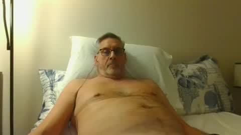 icanhelpu43 online show from 10, 2, 2025