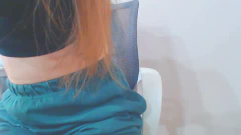 Snapshot of icebaby16 chatting on 29, 1, 2025 Ice online show from 29, 1, 2025