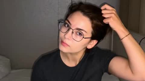 Snapshot of iceeheart chatting on 17, 10, 2025 Ksenia online show from 17, 10, 2025