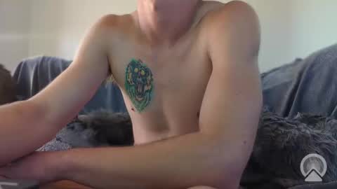 Snapshot of iceman1217 chatting on 1, 11, 2025 iceman1217 online show from 1, 11, 2025