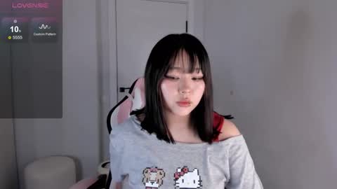 Hitomi   online show from 1, 12, 2025