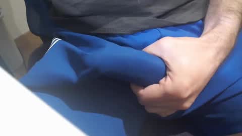 Snapshot of icky_thumps chatting on 24, 12, 2024 icky_thumps online show from 24, 12, 2024