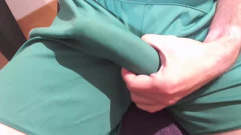 Snapshot of icky_thumps chatting on 12, 10, 2025 icky_thumps online show from 12, 10, 2025