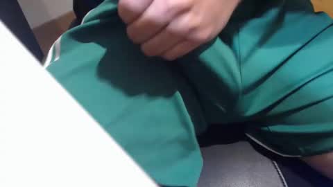 Snapshot of icky_thumps chatting on 2, 11, 2025 icky_thumps online show from 2, 11, 2025