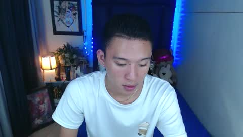 Snapshot of iconicmateo chatting on 11, 1, 2025 Mateo online show from 11, 1, 2025