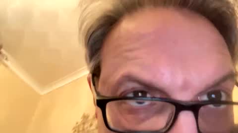 icums4u online show from 27, 1, 2025