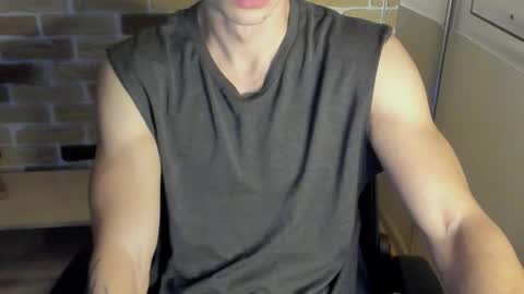 Snapshot of idkiww chatting on 24, 9, 2025 yo online show from 24, 9, 2025