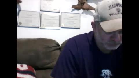 Snapshot of idkwhyidothis348732 chatting on 7, 2, 2025 idkwhyidothis348732 online show from 7, 2, 2025