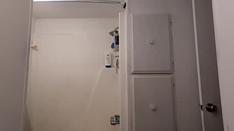 igasu online show from 14, 10, 2025