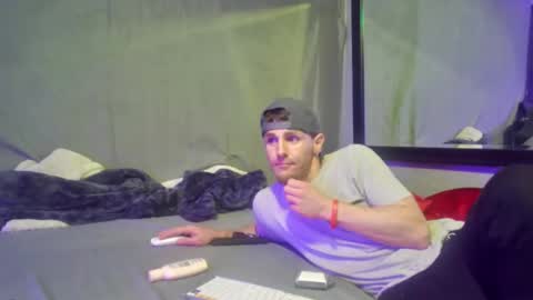 Amiri Roue online show from 11, 1, 2025