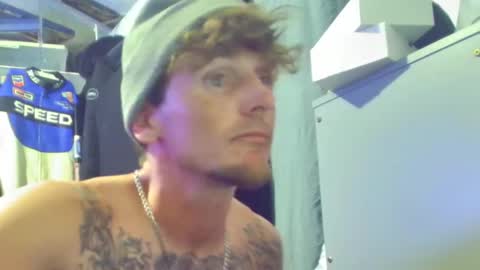 Amiri Roue online show from 30, 9, 2025