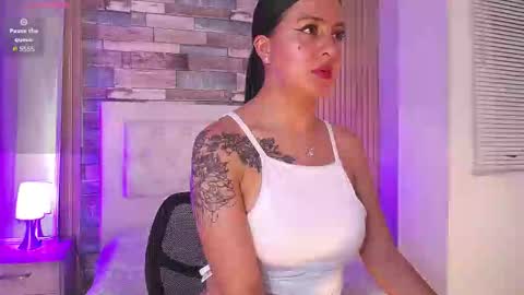 Snapshot of iisabella_smith_ chatting on 3, 12, 2025 Isa online show from 3, 12, 2025