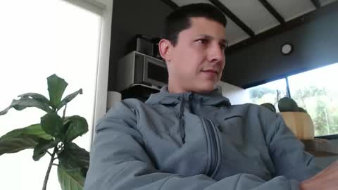 ijustjerk online show from 1, 12, 2024