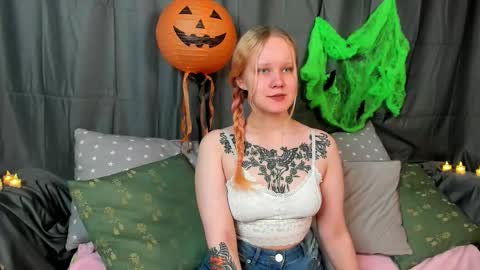 Annie online show from 28, 10, 2025