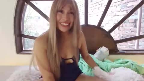 ILAYNA Independient model online show from 17, 2, 2026